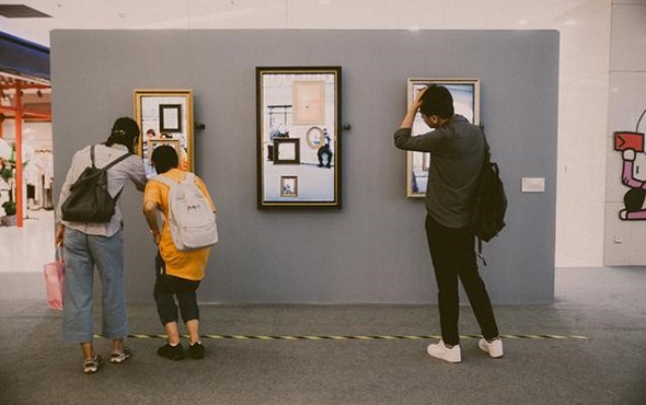 公共艺术展助力青年艺术家，探索商业空间美学新表达(图1)